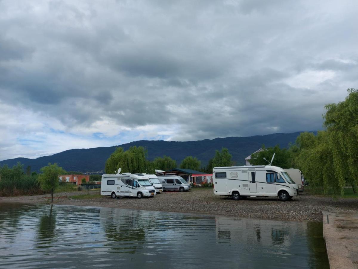Sunrise Hotel & Camping Струга Экстерьер фото